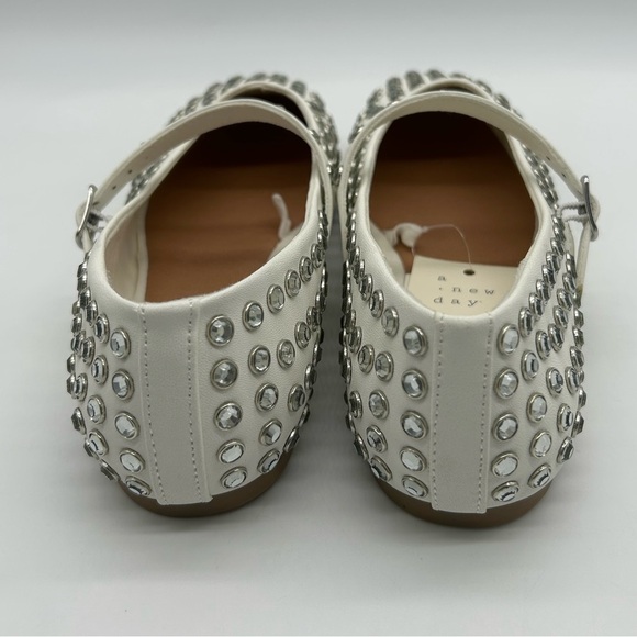 A New Day Issa Flats White Studded Mary Jane Shoes Vegan | Sz 8.5 | New With Box - Picture 7 of 11